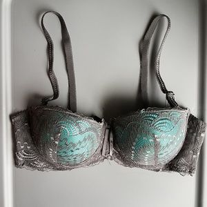 EUC!! Bra
